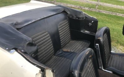 66 Mustang inside interior